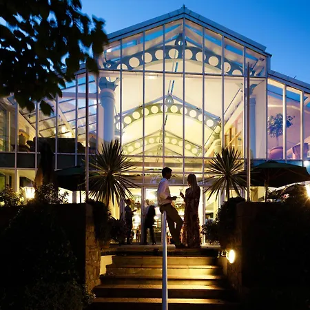 西摩莫顿酒店 酒店